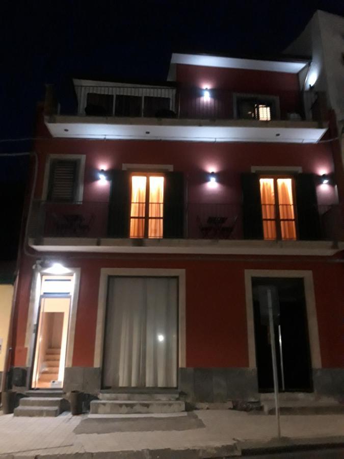 Bed & Breakfast Dietro Le Mura Aci Castello Εξωτερικό φωτογραφία