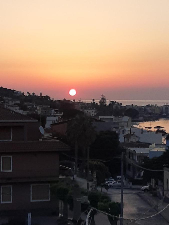 Bed & Breakfast Dietro Le Mura Aci Castello Εξωτερικό φωτογραφία