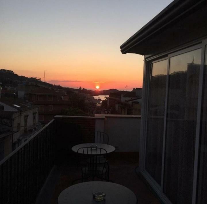 Bed & Breakfast Dietro Le Mura Aci Castello Εξωτερικό φωτογραφία