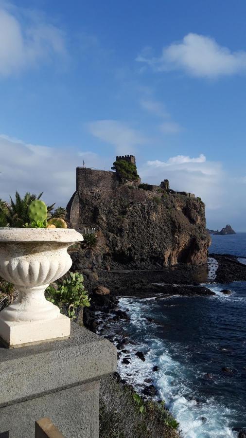 Bed & Breakfast Dietro Le Mura Aci Castello Εξωτερικό φωτογραφία
